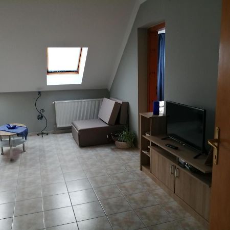 Apartman Pavai Хайдусобосло Экстерьер фото